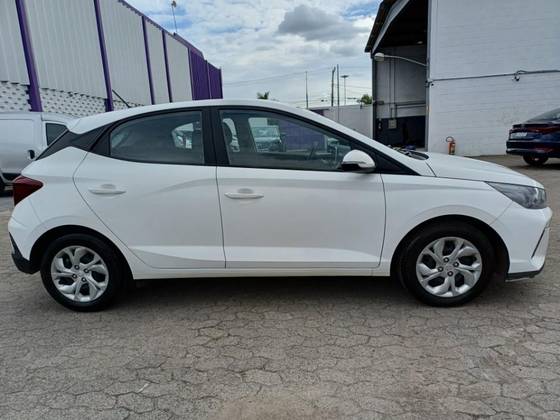HYUNDAI HB20 1.0 12V FLEX COMFORT PLUS MANUAL